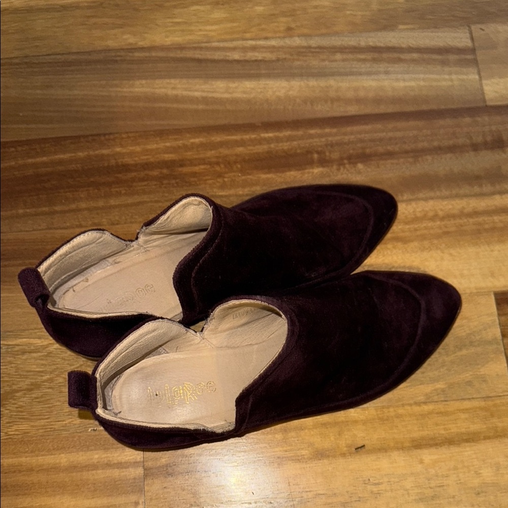 Elegant Burgundy Ankle Boots